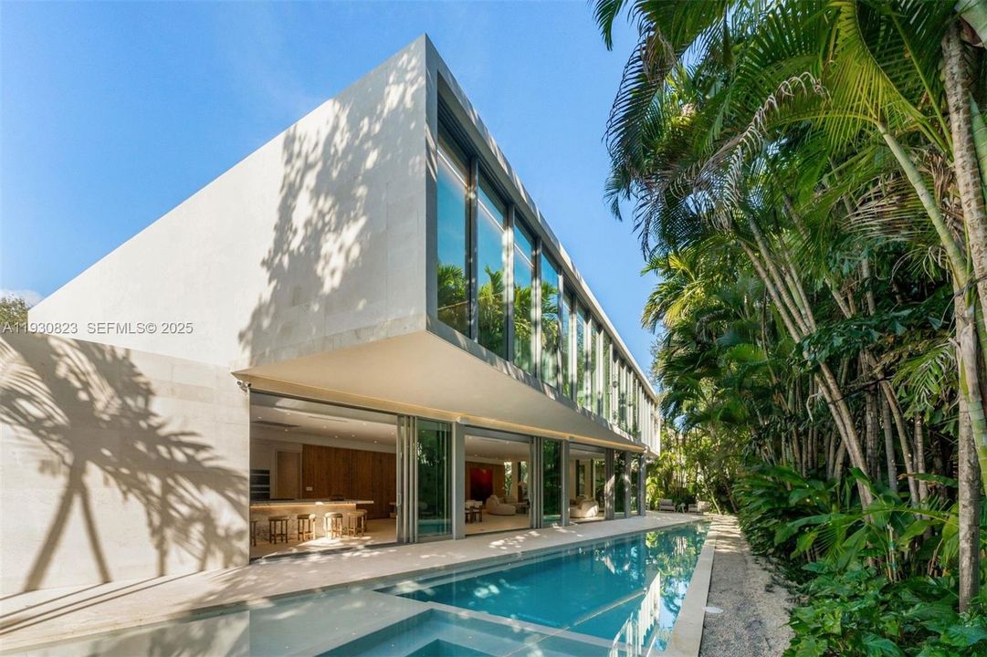 На продажу: $9,950,000 (8 спален, 8 ванн, 0 Квадратных фут)