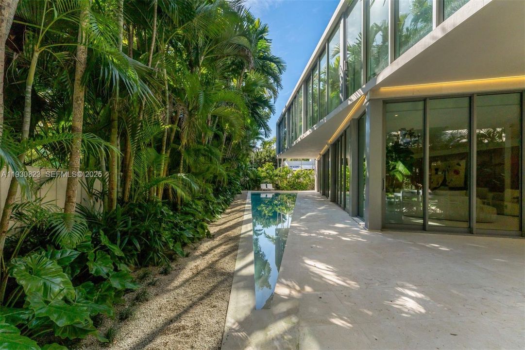 На продажу: $9,950,000 (8 спален, 8 ванн, 0 Квадратных фут)