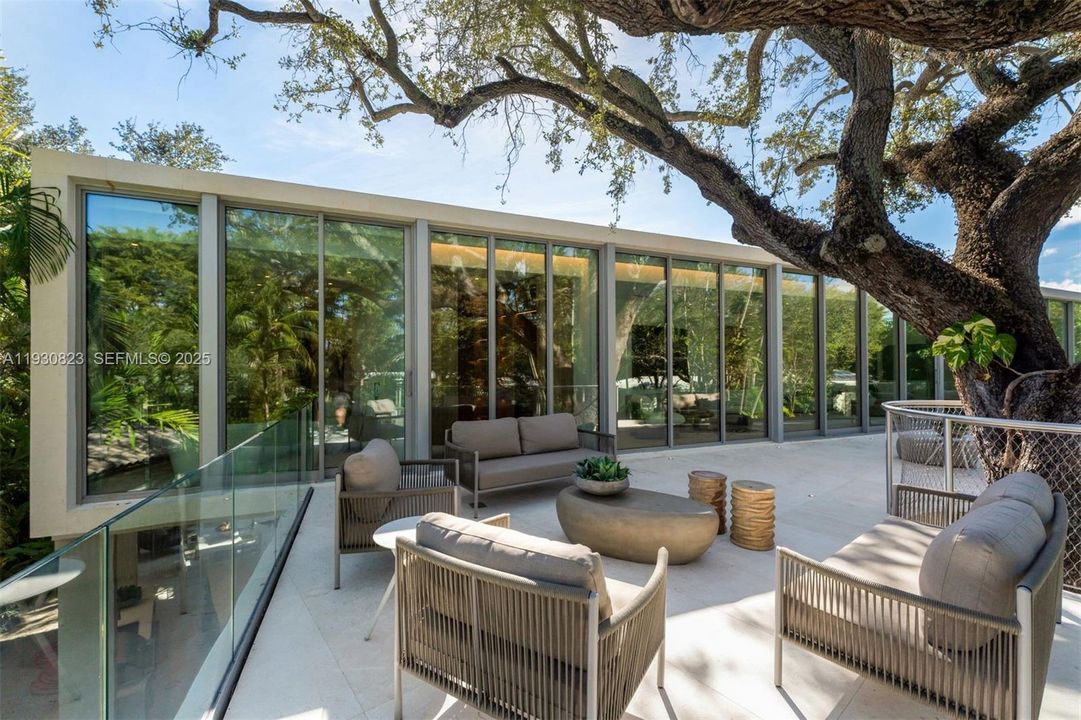 На продажу: $9,950,000 (8 спален, 8 ванн, 0 Квадратных фут)