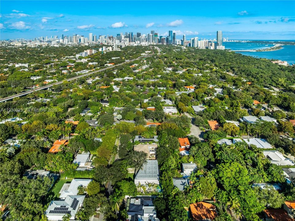 На продажу: $9,950,000 (8 спален, 8 ванн, 0 Квадратных фут)