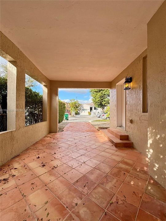 For Rent: $3,200 (2 beds, 2 baths, 1474 Square Feet)