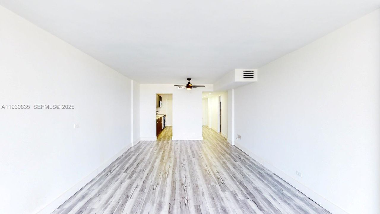 En Renta: $2,050 (1 camas, 1 baños, 865 Pies cuadrados)