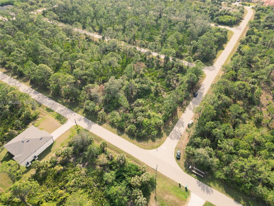 For Sale: $32,000 (0.50 acres)