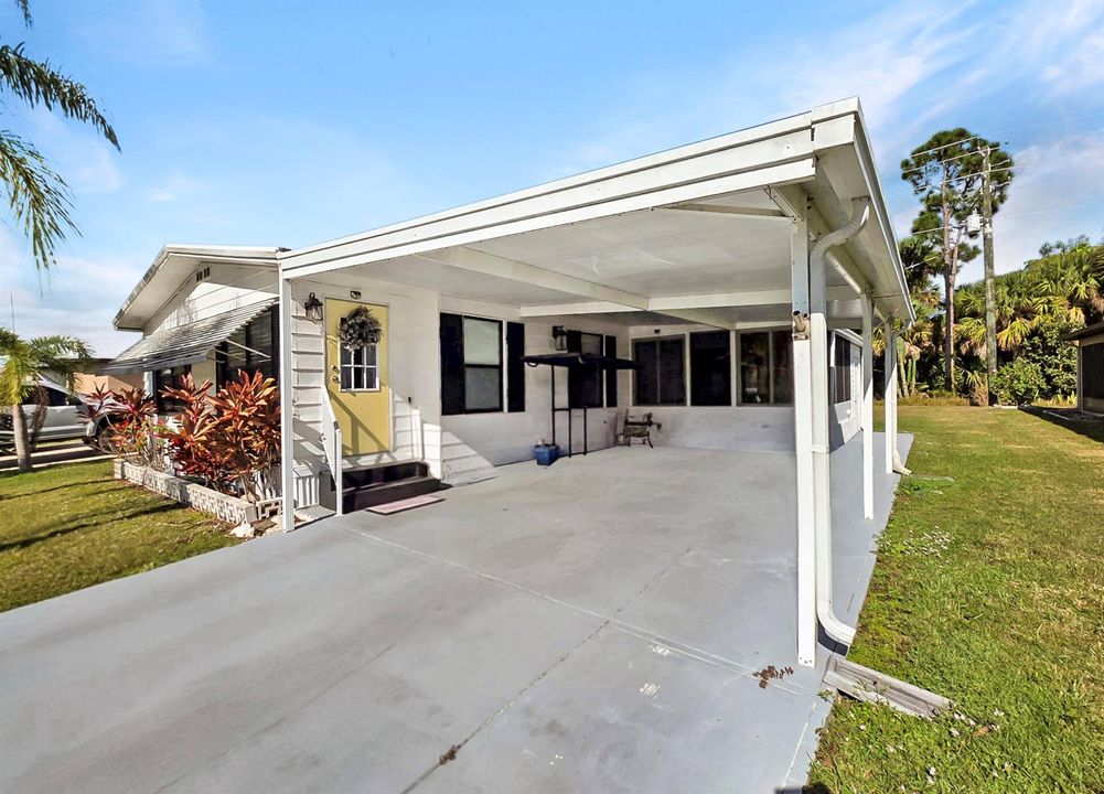 Carport