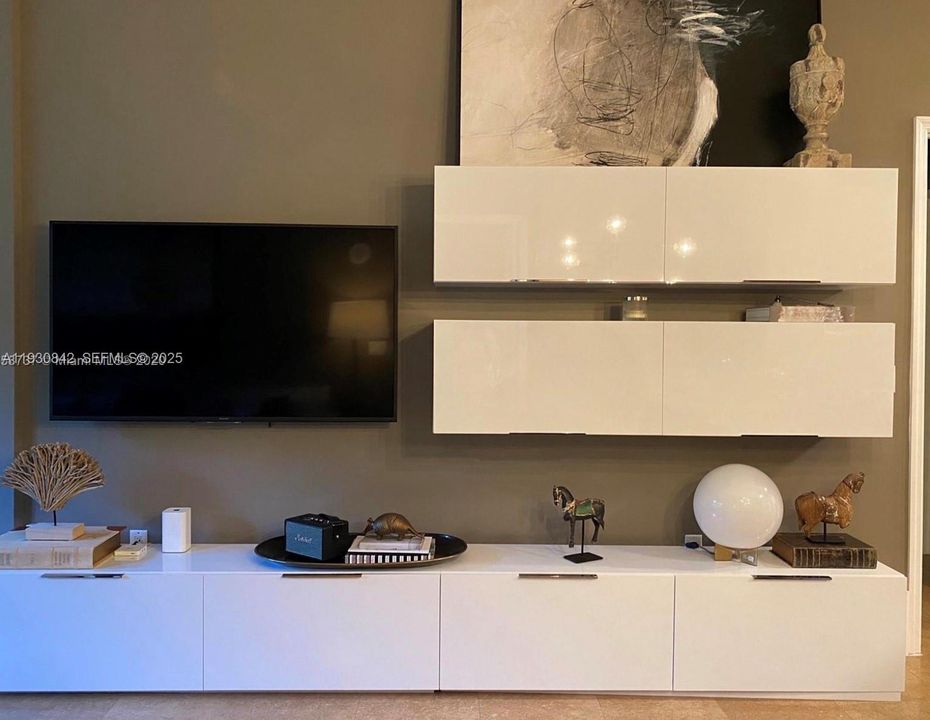 出租: $3,800 (2 贝兹, 2 浴室, 1257 平方英尺)