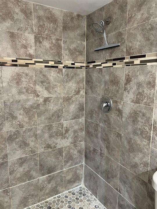 En Renta: $2,150 (2 camas, 2 baños, 832 Pies cuadrados)