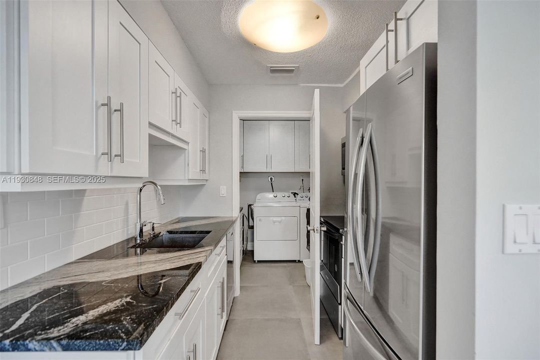 For Rent: $2,950 (3 beds, 2 baths, 1382 Square Feet)