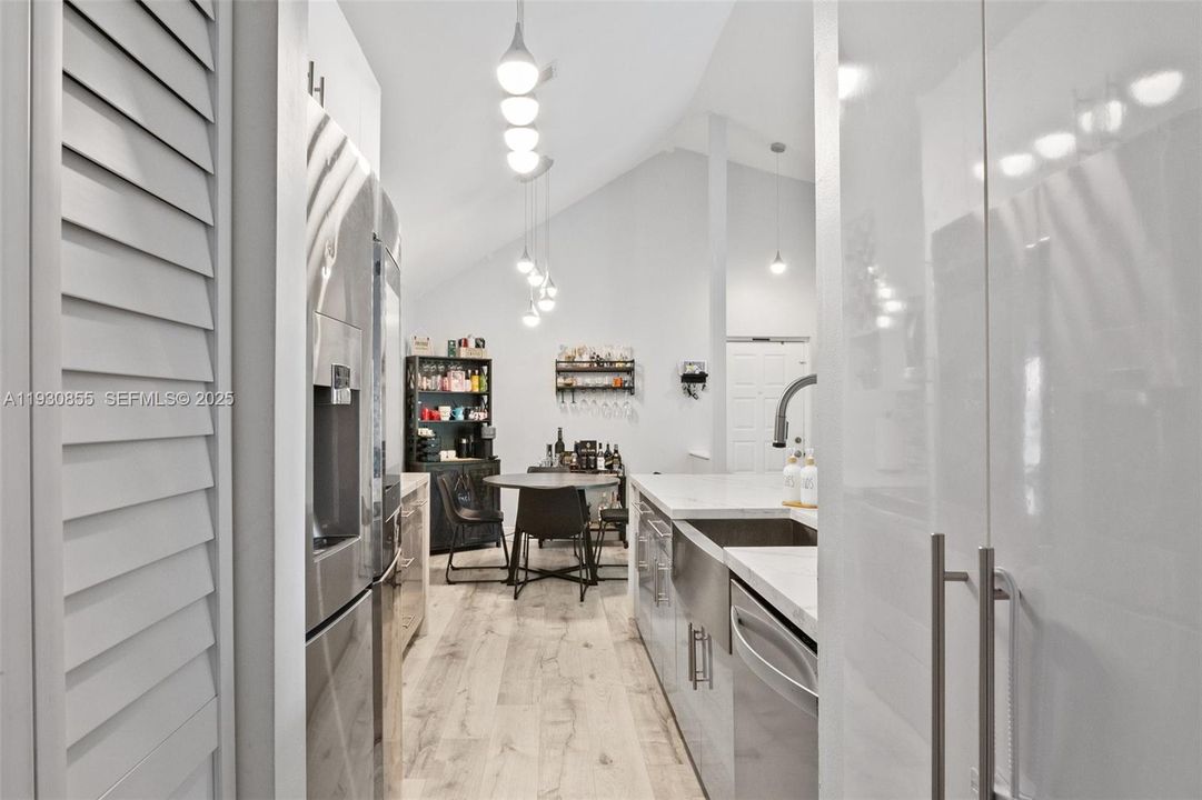 For Rent: $2,700 (3 beds, 2 baths, 1190 Square Feet)