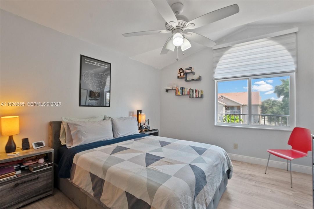 For Rent: $2,700 (3 beds, 2 baths, 1190 Square Feet)