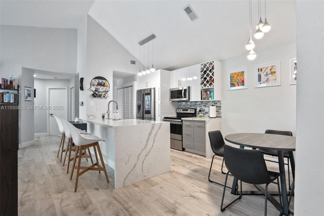 For Rent: $2,700 (3 beds, 2 baths, 1190 Square Feet)