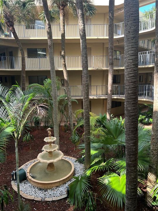 В аренду: $2,100 (2 спален, 2 ванн, 1030 Квадратных фут)