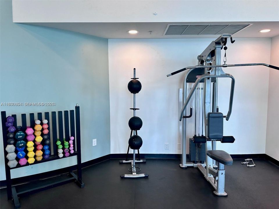 FITNESS CENTER