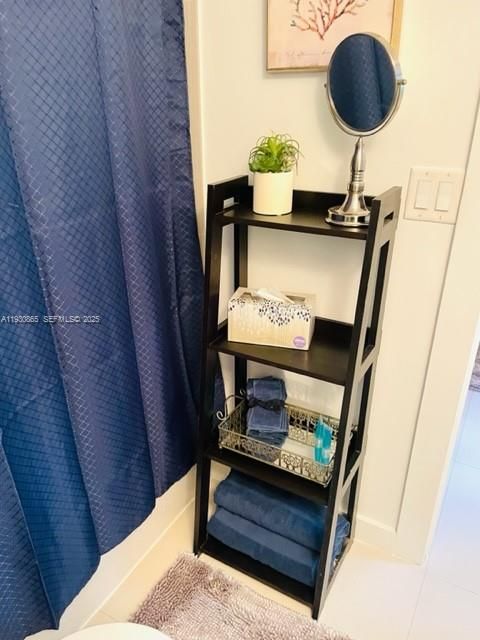 На продажу: $249,000 (1 спален, 1 ванн, 475 Квадратных фут)