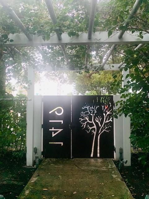 На продажу: $249,000 (1 спален, 1 ванн, 475 Квадратных фут)