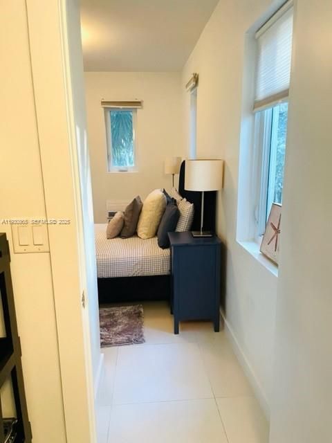 На продажу: $249,000 (1 спален, 1 ванн, 475 Квадратных фут)