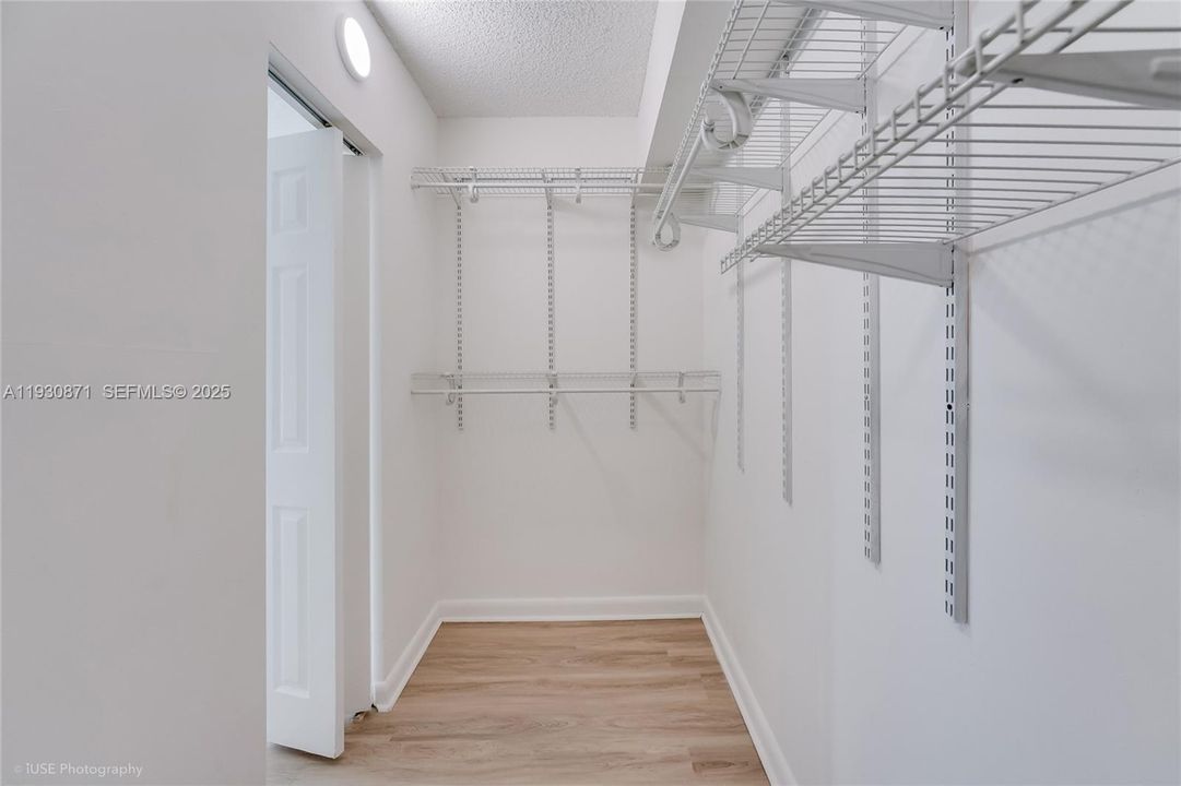 En Renta: $4,250 (2 camas, 2 baños, 970 Pies cuadrados)