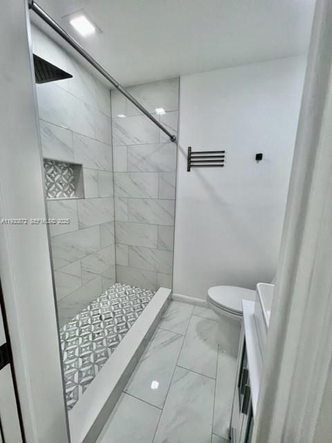 В аренду: $2,400 (2 спален, 2 ванн, 760 Квадратных фут)