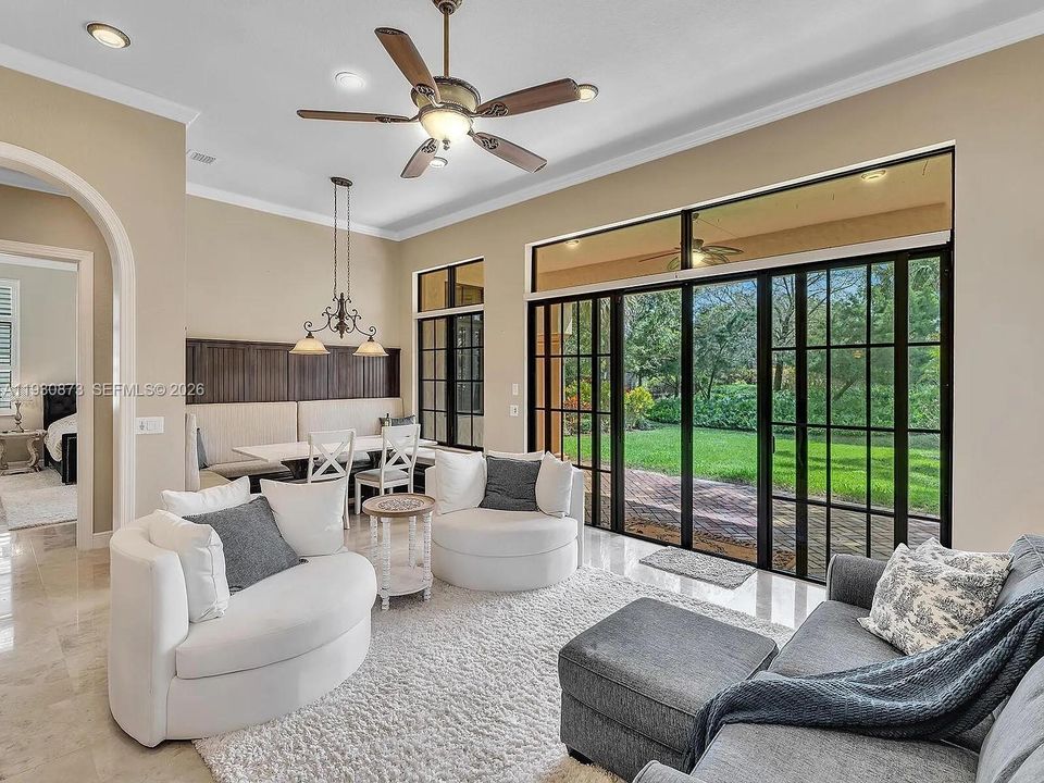 For Sale: $1,525,000 (5 beds, 3 baths, 3972 Square Feet)