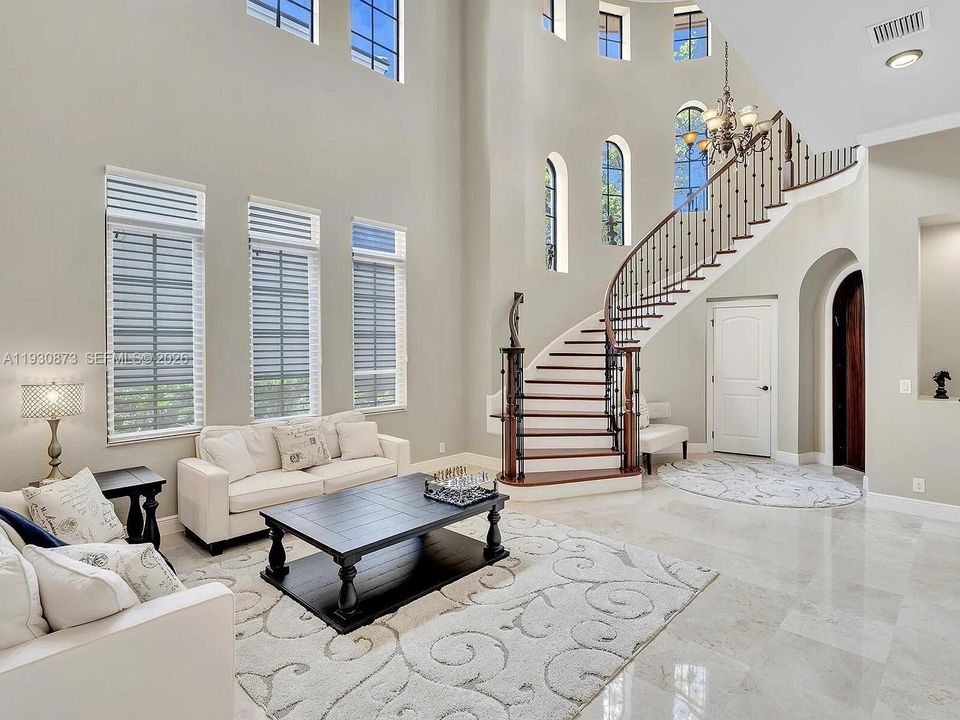 For Sale: $1,525,000 (5 beds, 3 baths, 3972 Square Feet)
