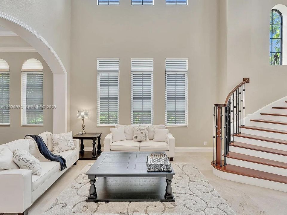 For Sale: $1,525,000 (5 beds, 3 baths, 3972 Square Feet)