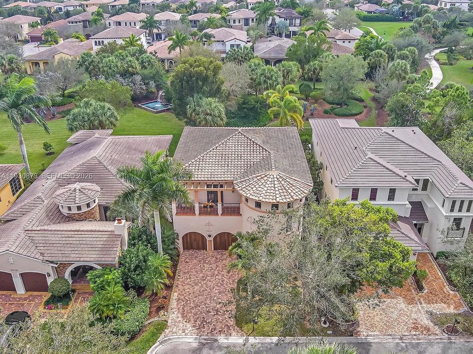 For Sale: $1,525,000 (5 beds, 3 baths, 3972 Square Feet)