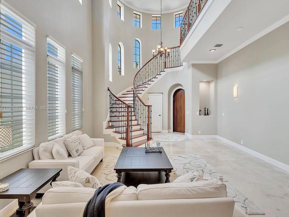 For Sale: $1,525,000 (5 beds, 3 baths, 3972 Square Feet)