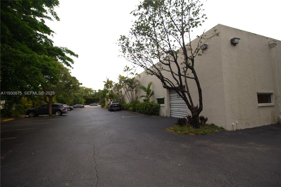 For Rent: $1,200 (0 beds, 0 baths, 0 Square Feet)