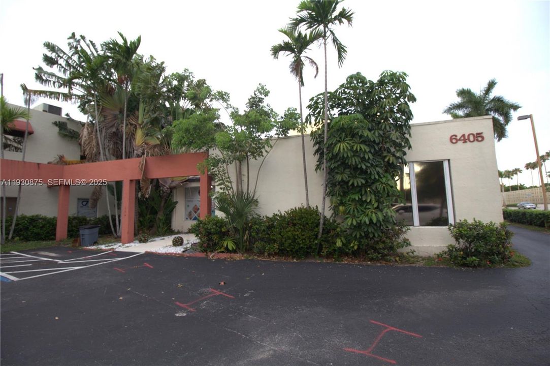 For Rent: $1,200 (0 beds, 0 baths, 0 Square Feet)