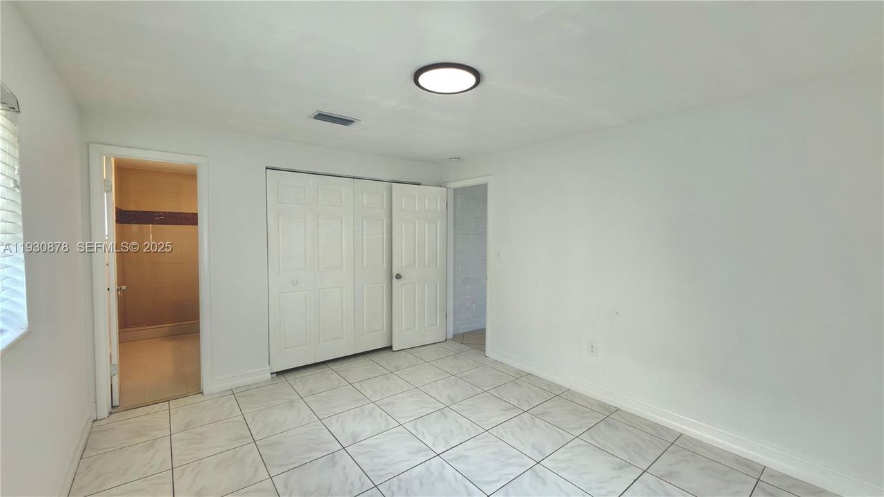 En Renta: $3,160 (3 camas, 2 baños, 1370 Pies cuadrados)