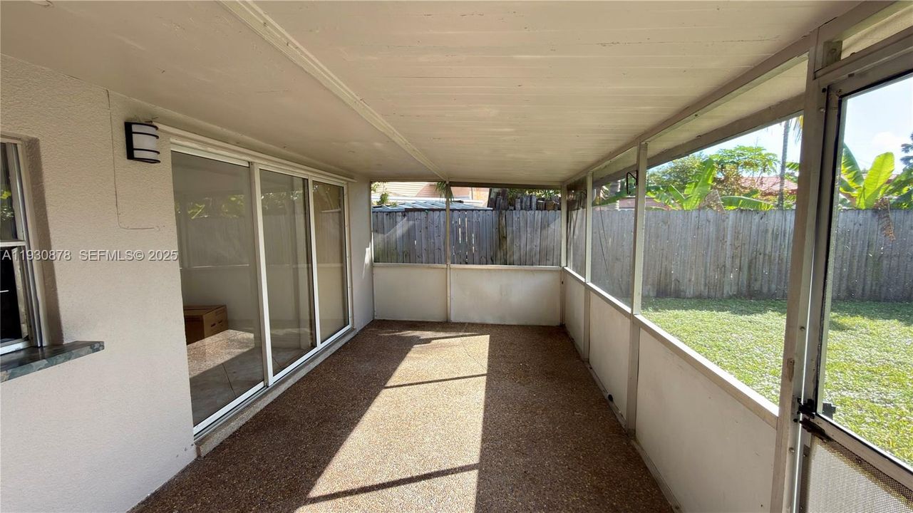 En Renta: $3,160 (3 camas, 2 baños, 1370 Pies cuadrados)