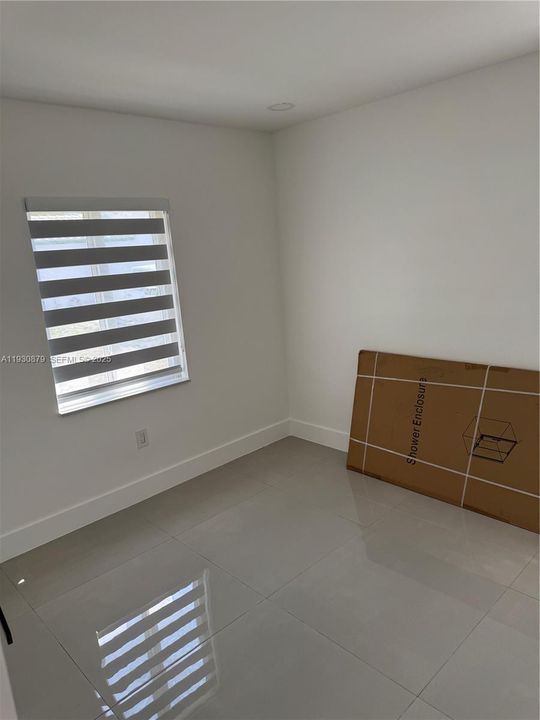 В аренду: $2,100 (1 спален, 1 ванн, 1967 Квадратных фут)