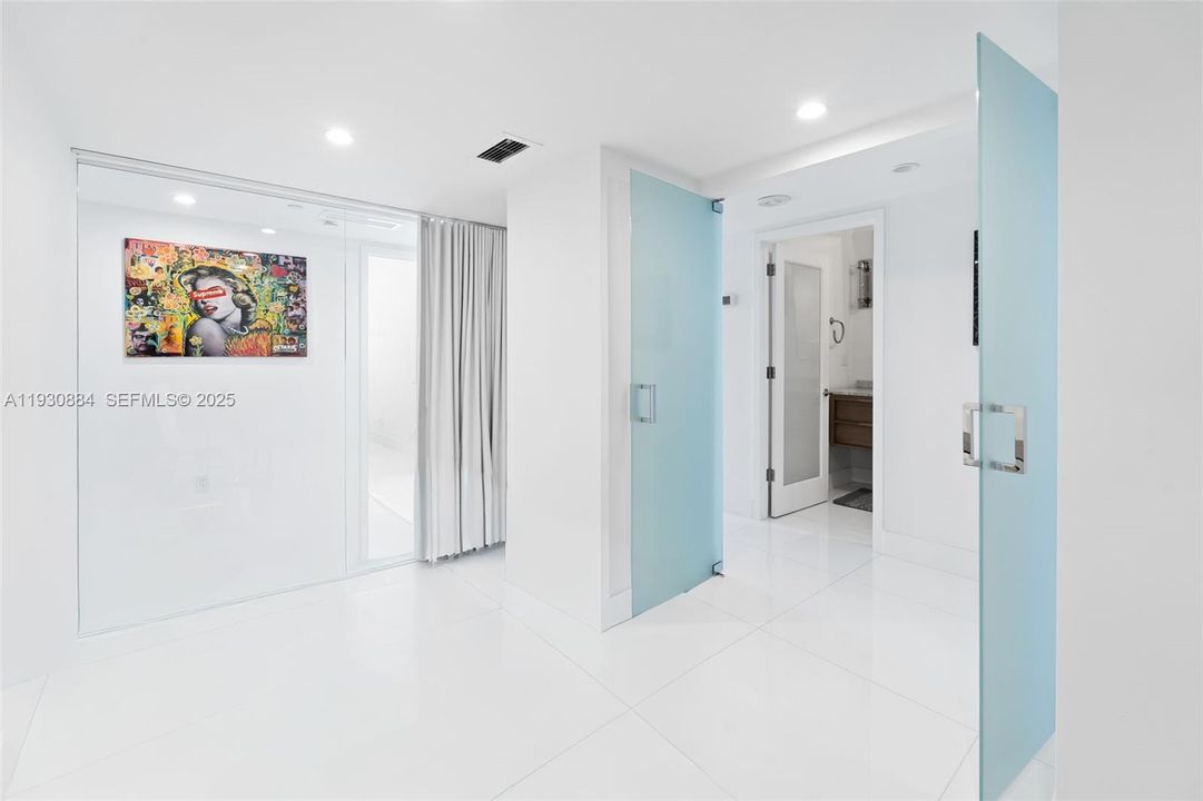 出租: $9,500 (3 贝兹, 2 浴室, 1455 平方英尺)