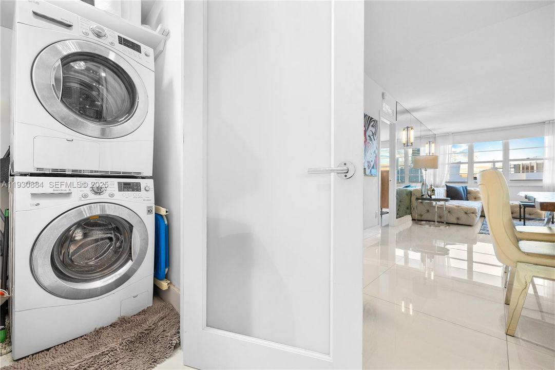 出租: $9,500 (3 贝兹, 2 浴室, 1455 平方英尺)