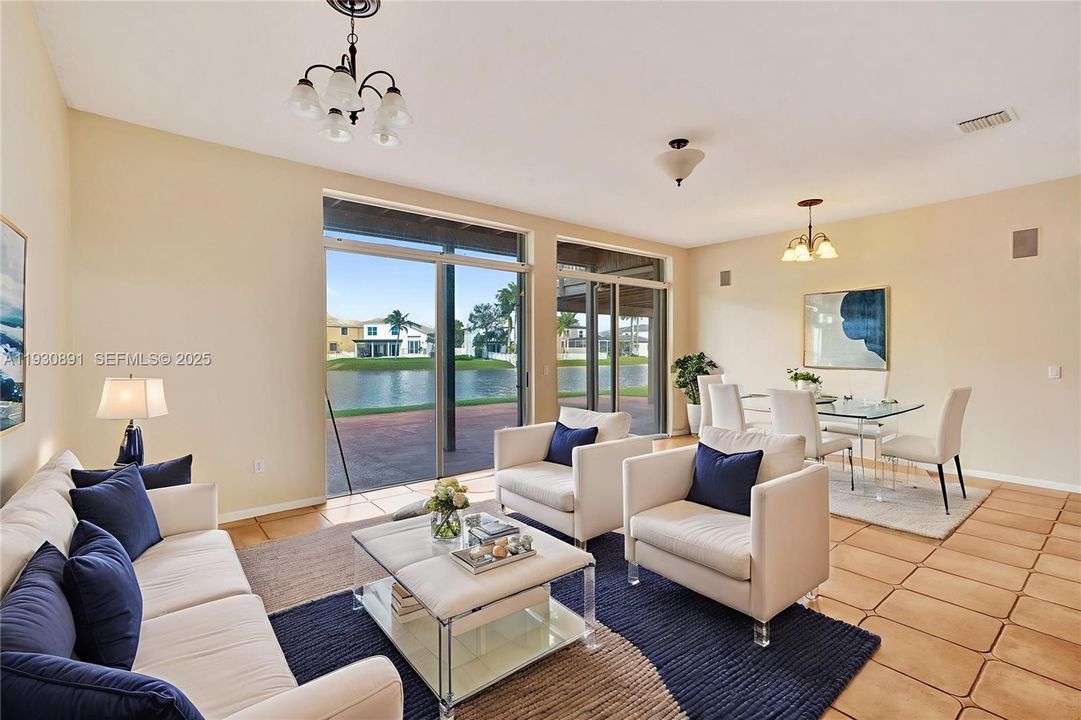 For Sale: $879,000 (4 beds, 2 baths, 3347 Square Feet)
