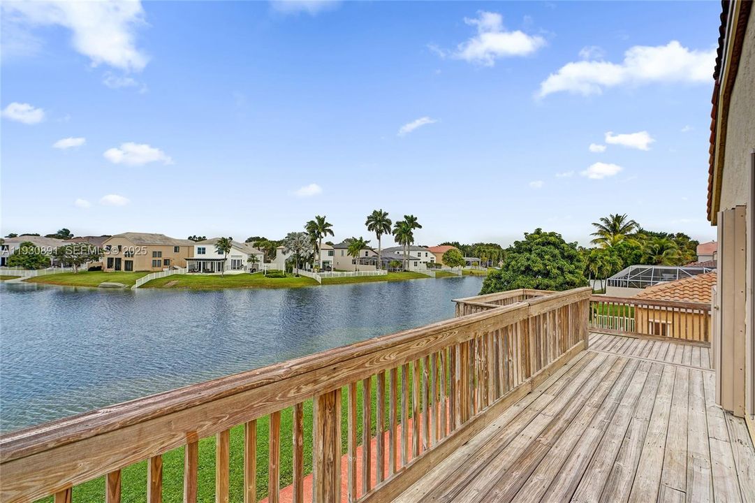 For Sale: $879,000 (4 beds, 2 baths, 3347 Square Feet)