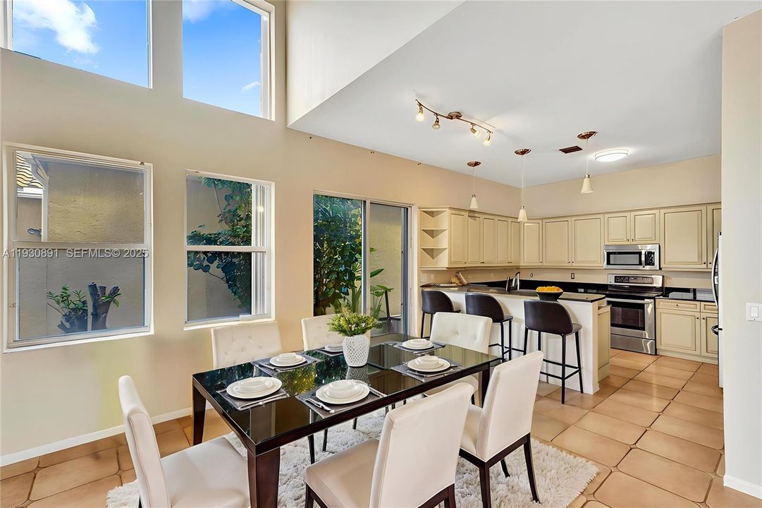 For Sale: $879,000 (4 beds, 2 baths, 3347 Square Feet)