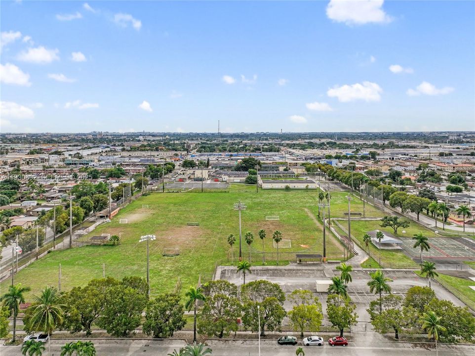 For Sale: $699,000 (3 beds, 1 baths, 1718 Square Feet)