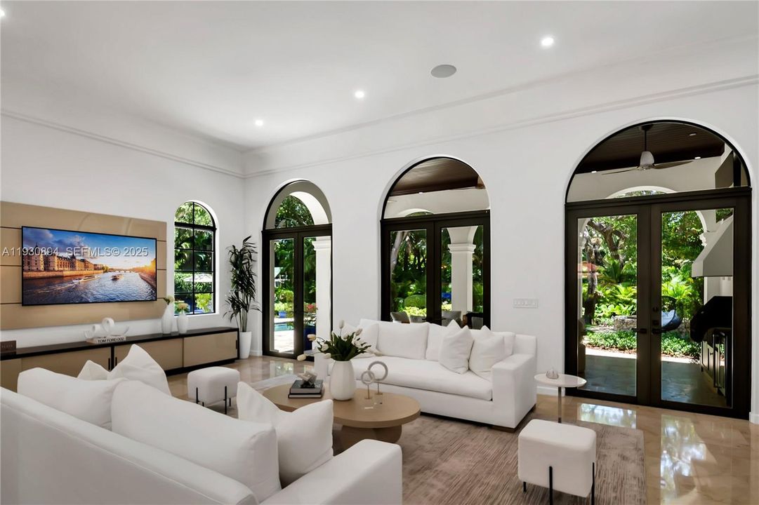 For Sale: $15,000,000 (7 beds, 6 baths, 6702 Square Feet)