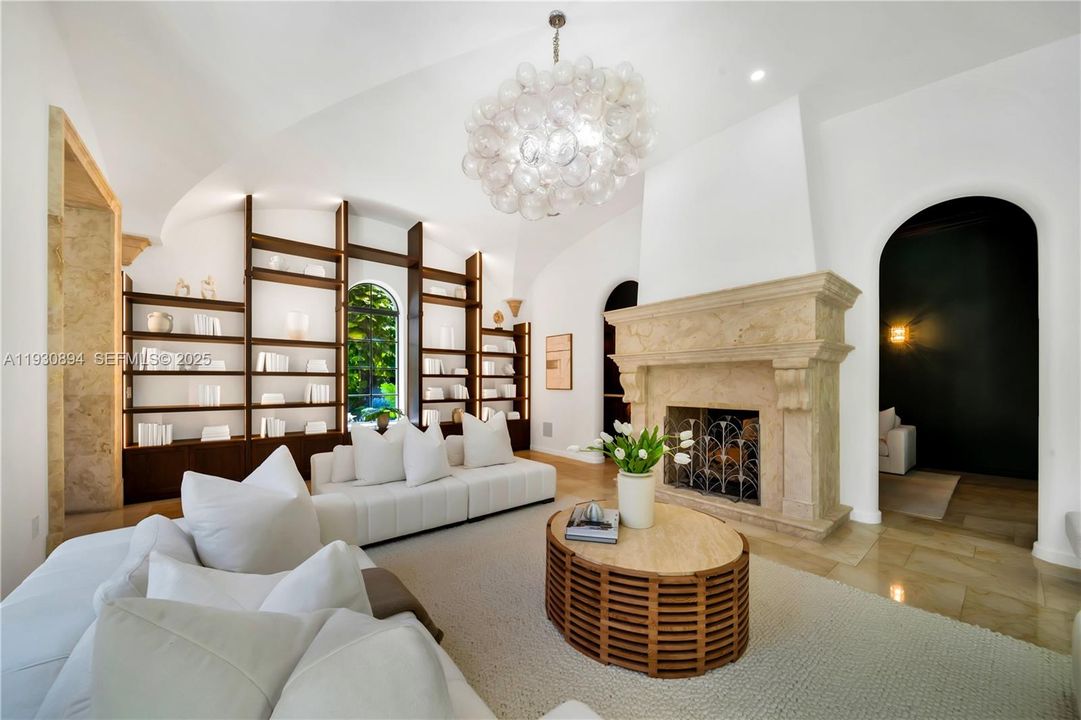 For Sale: $15,000,000 (7 beds, 6 baths, 6702 Square Feet)