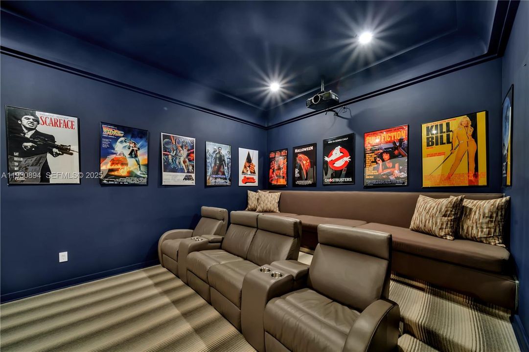 For Sale: $15,000,000 (7 beds, 6 baths, 6702 Square Feet)