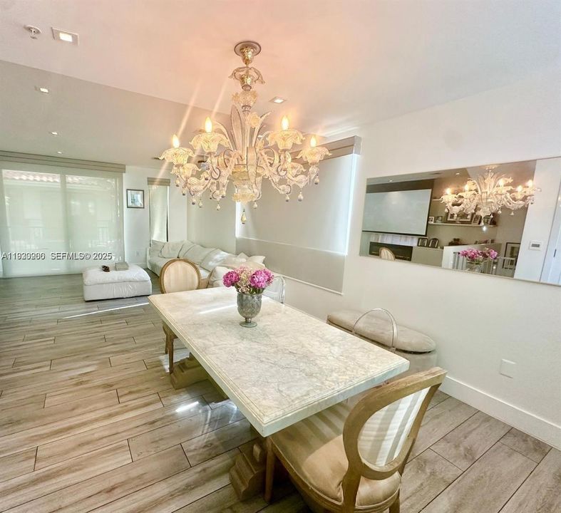 В аренду: $14,000 (5 спален, 4 ванн, 2624 Квадратных фут)