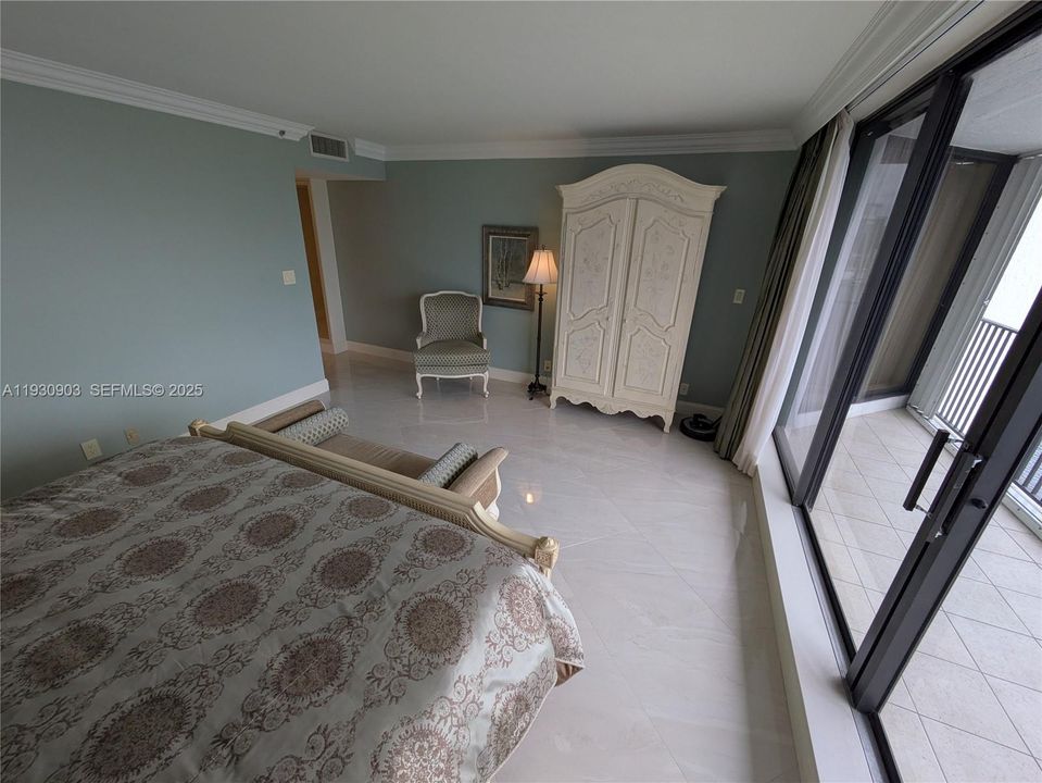 待售: $649,900 (2 贝兹, 2 浴室, 1692 平方英尺)