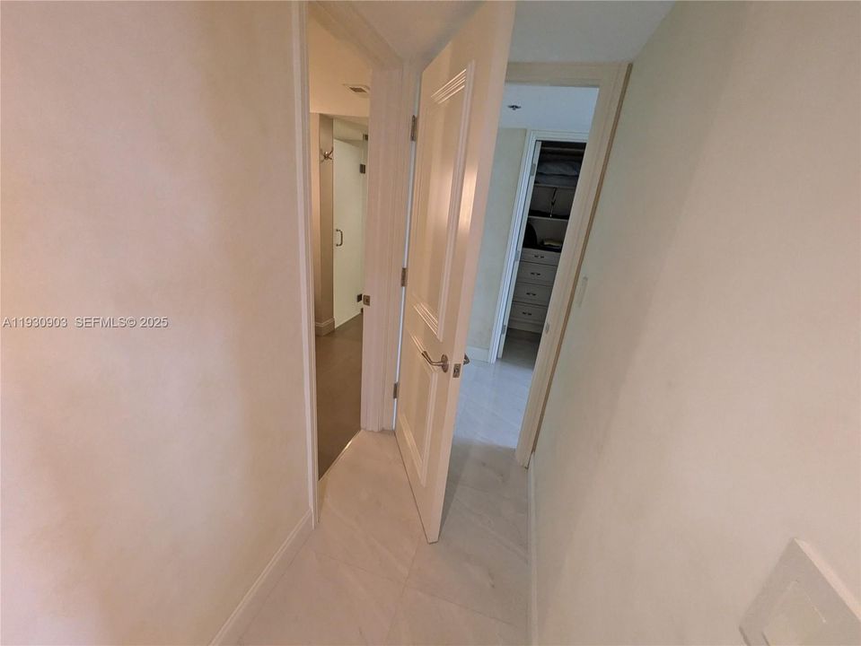 待售: $649,900 (2 贝兹, 2 浴室, 1692 平方英尺)