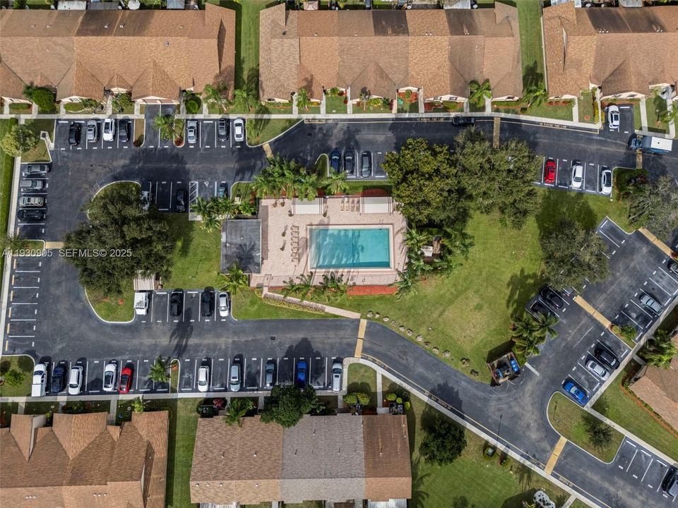 待售: $419,900 (3 贝兹, 2 浴室, 1330 平方英尺)