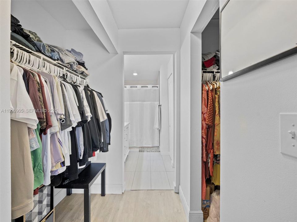 待售: $419,900 (3 贝兹, 2 浴室, 1330 平方英尺)