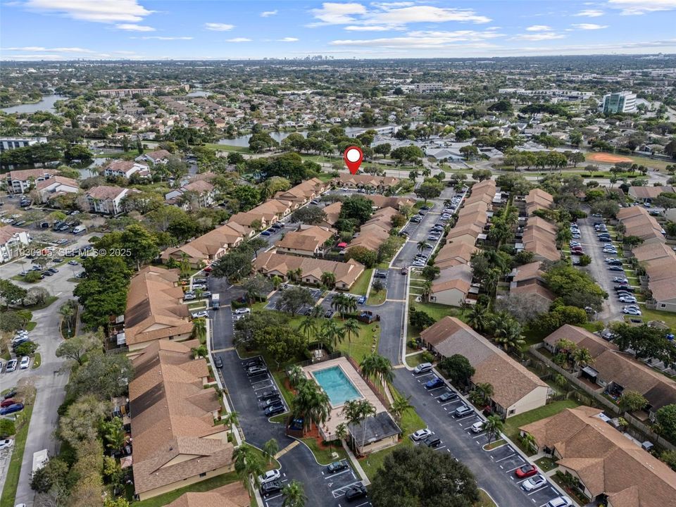 待售: $419,900 (3 贝兹, 2 浴室, 1330 平方英尺)