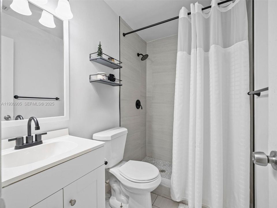 待售: $419,900 (3 贝兹, 2 浴室, 1330 平方英尺)