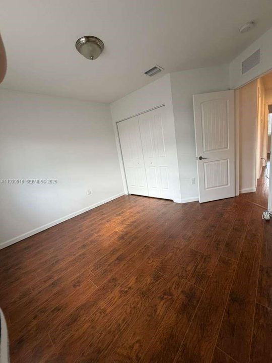 出租: $2,800 (3 贝兹, 2 浴室, 1580 平方英尺)