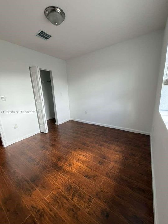 出租: $2,800 (3 贝兹, 2 浴室, 1580 平方英尺)