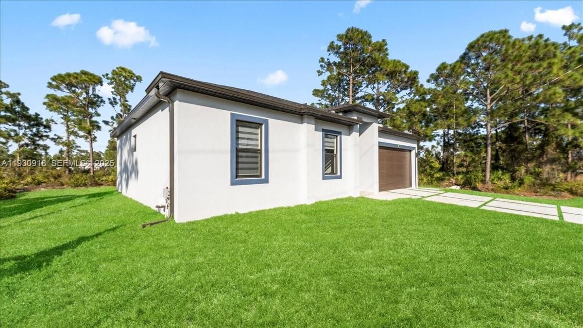 На продажу: $289,999 (3 спален, 2 ванн, 1270 Квадратных фут)